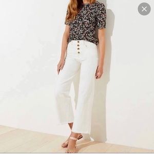 Loft - never worn - high waist wide leg cream jeans - size 27/4
